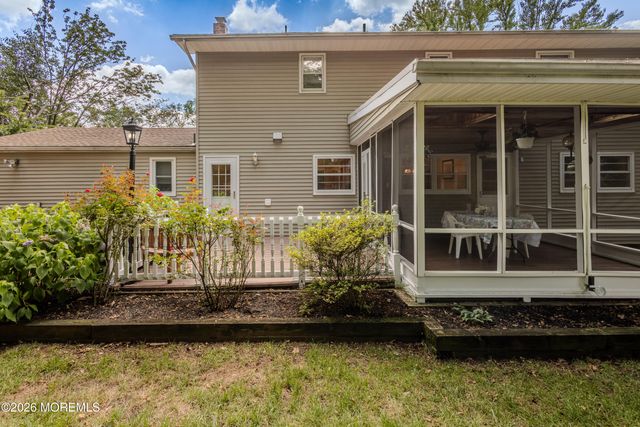 17 Stephens Drive, East Brunswick, NJ 08816