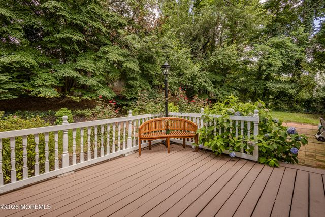 17 Stephens Drive, East Brunswick, NJ 08816