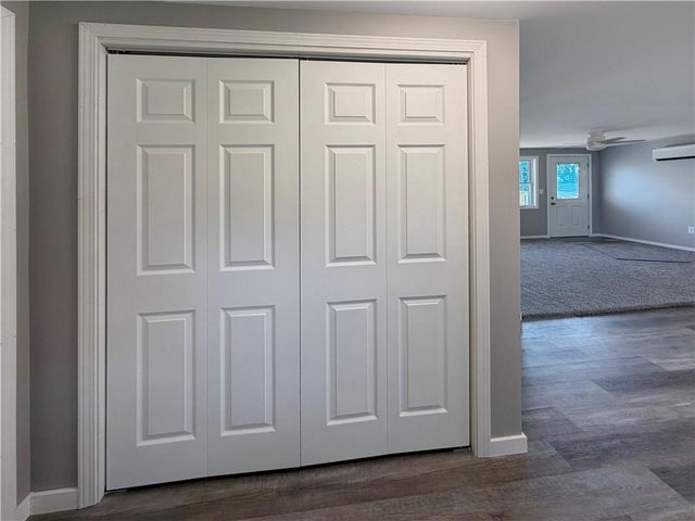 26657 Waterview Drive, Warsaw, MO 65355
