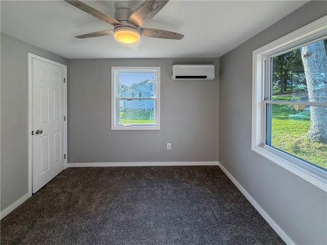 26657 Waterview Drive, Warsaw, MO 65355