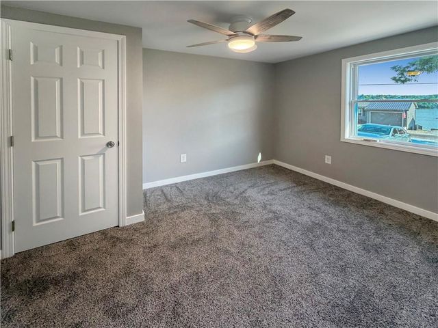 26657 Waterview Drive, Warsaw, MO 65355