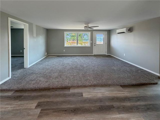 26657 Waterview Drive, Warsaw, MO 65355