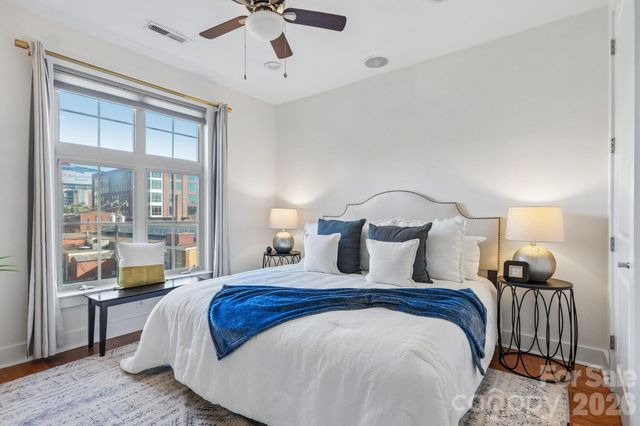 1101 W 1st Street 301, Charlotte, NC 28202