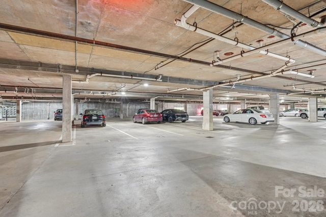 1101 W 1st Street 301, Charlotte, NC 28202