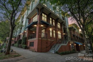 1101 W 1st Street 301, Charlotte, NC 28202