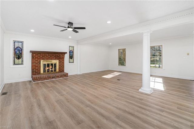 103 Osprey PT, Yorktown, VA 23692