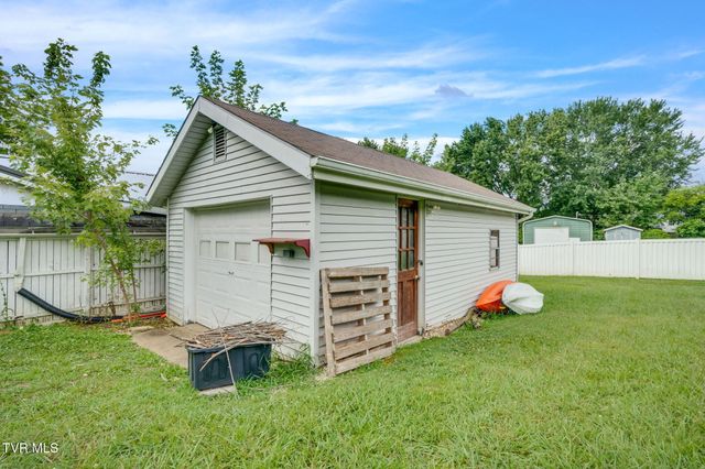 103 Pelican Lane, Greeneville, TN 37743