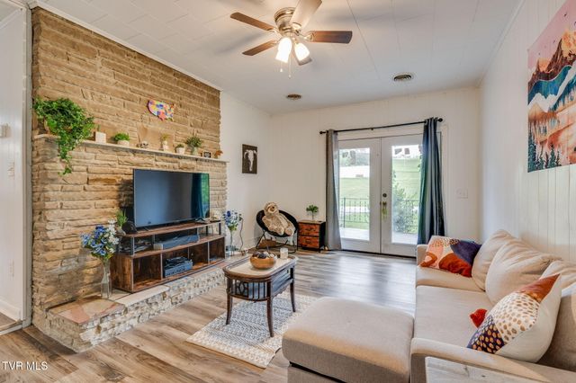 103 Pelican Lane, Greeneville, TN 37743
