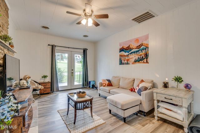 103 Pelican Lane, Greeneville, TN 37743