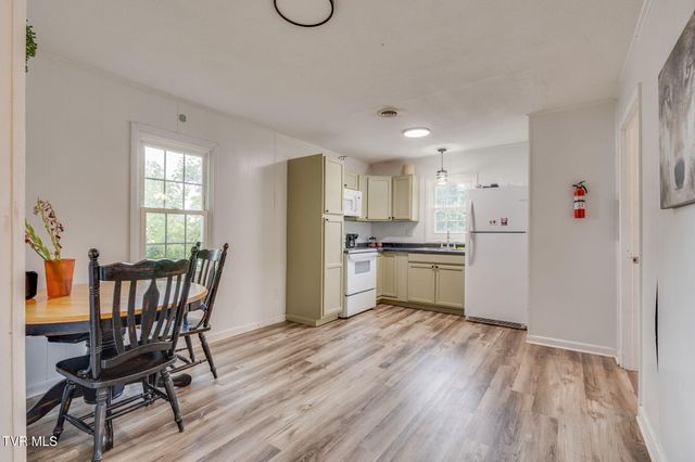 103 Pelican Lane, Greeneville, TN 37743
