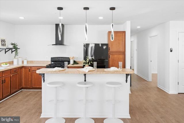 313 HOMBERG AVE, Baltimore, MD 21221