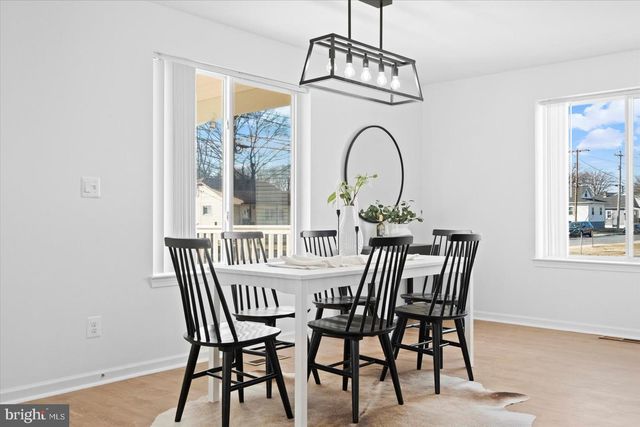 313 HOMBERG AVE, Baltimore, MD 21221