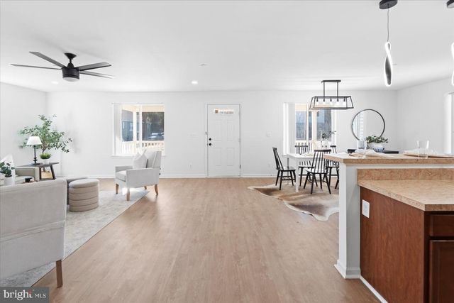 313 HOMBERG AVE, Baltimore, MD 21221