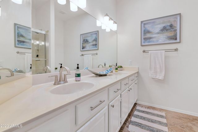 9080 E HILLERY Drive, Scottsdale, AZ 85260
