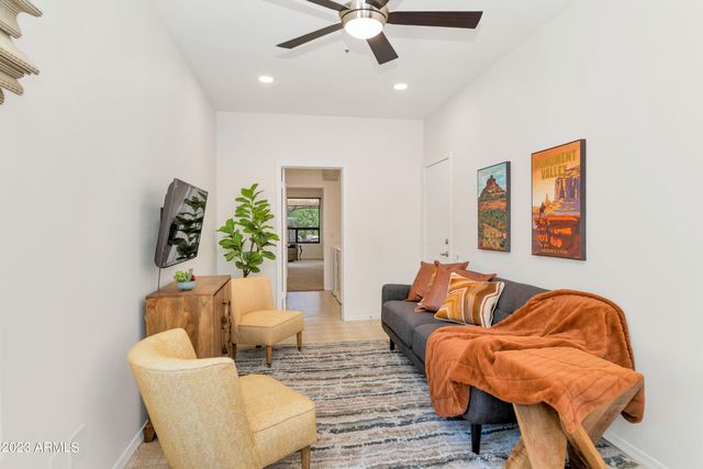 9080 E HILLERY Drive, Scottsdale, AZ 85260