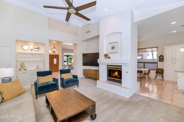 9080 E HILLERY Drive, Scottsdale, AZ 85260