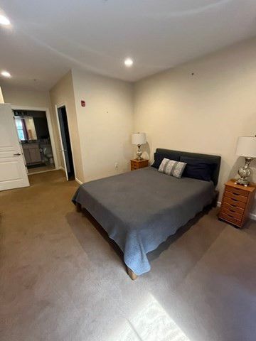5 Repton Circle 5101, Watertown, MA 02472
