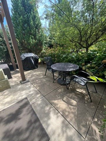 5 Repton Circle 5101, Watertown, MA 02472