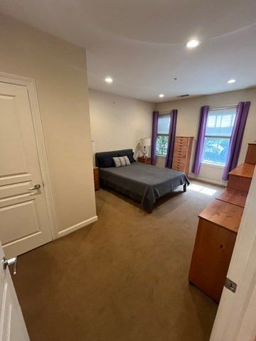 5 Repton Circle 5101, Watertown, MA 02472