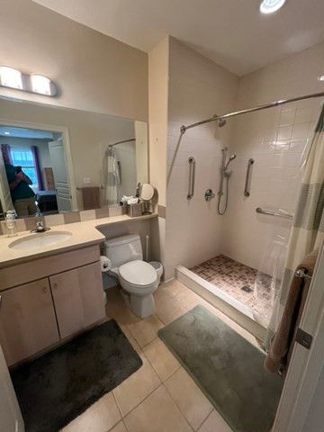 5 Repton Circle 5101, Watertown, MA 02472
