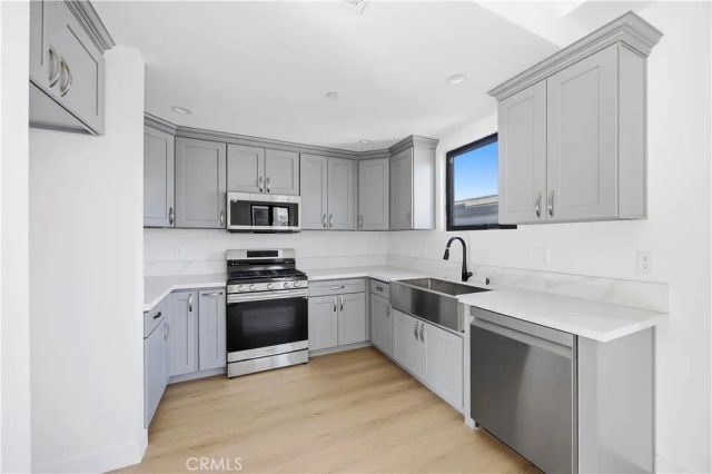 10156 Regent, Los Angeles, CA 90034