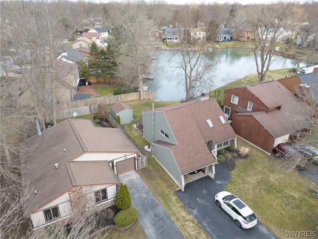 238 Brockmoore Drive, Amherst, NY 14051
