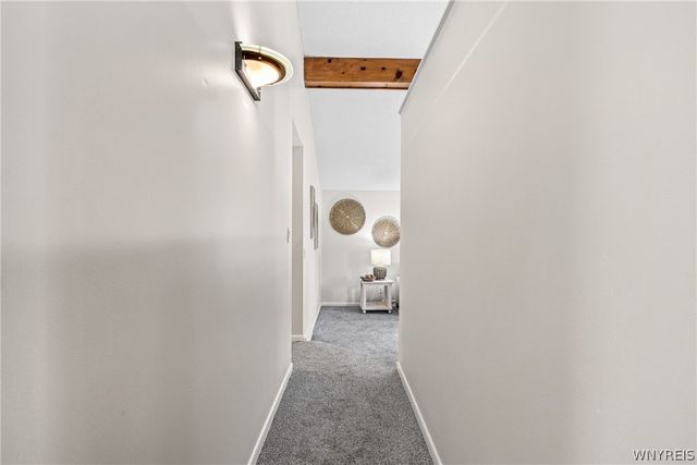 238 Brockmoore Drive, Amherst, NY 14051