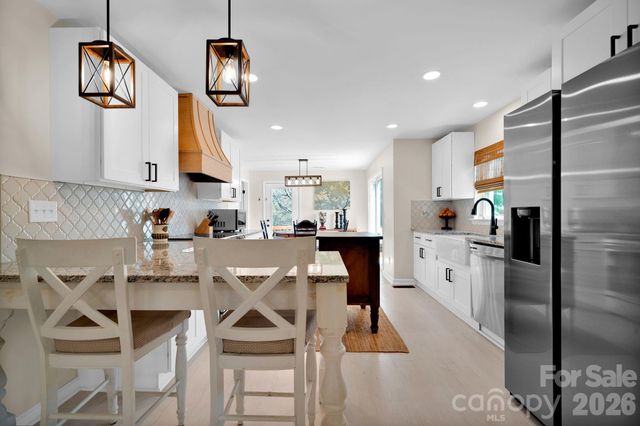 1252 Houston Mill Road, Conover, NC 28613