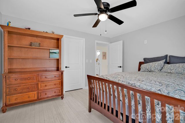 1252 Houston Mill Road, Conover, NC 28613