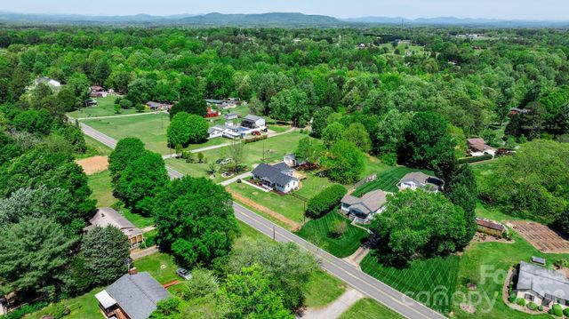 1252 Houston Mill Road, Conover, NC 28613