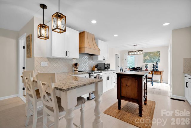 1252 Houston Mill Road, Conover, NC 28613