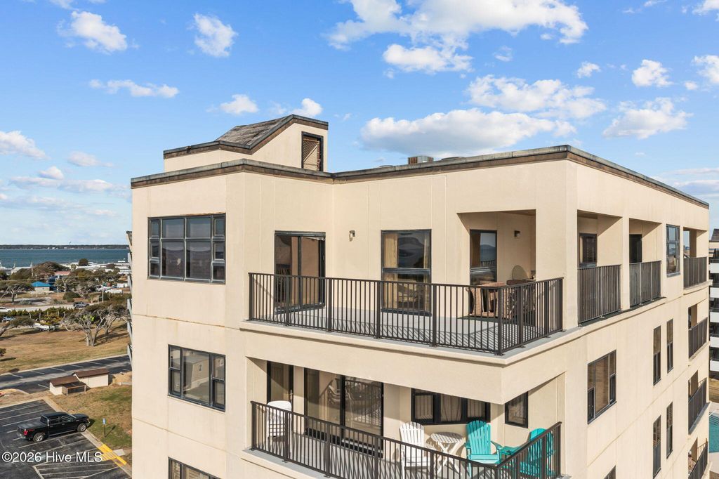 Image 33 of property listing at 1505 Salter Path Road M, Atlantic Beach, NC 28512