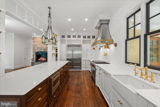 1926 RUXTON RD, Baltimore, MD 21204