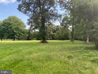 2684 HICKMAN LN, Nanticoke, MD 21840