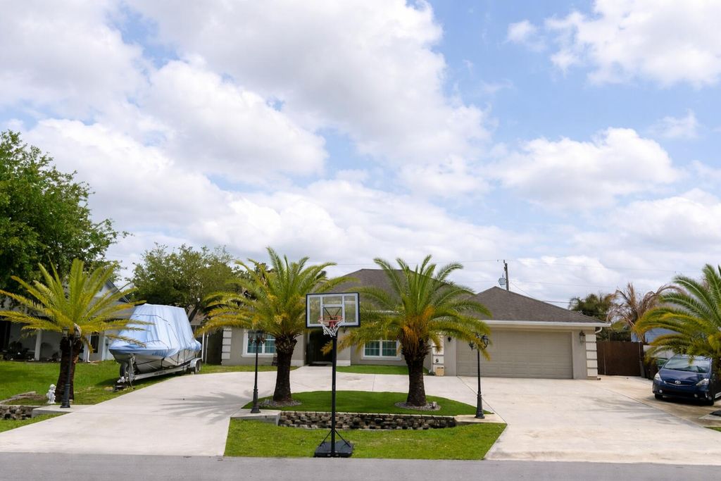 3149 SW Crenshaw Street, Port St. Lucie, Port St Lucie, FL 34953