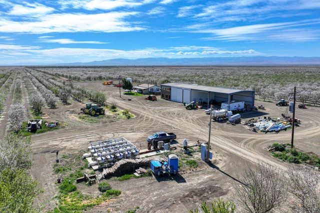 12481 S Calaveras Avenue, Cantua Creek, CA 93608