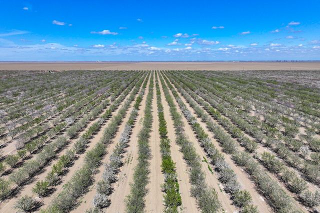 12481 S Calaveras Avenue, Cantua Creek, CA 93608