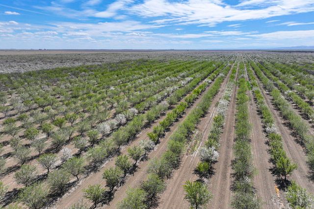 12481 S Calaveras Avenue, Cantua Creek, CA 93608