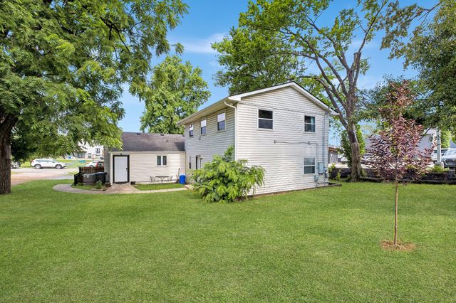 2818 Azalea Pl, Nashville, TN 37204