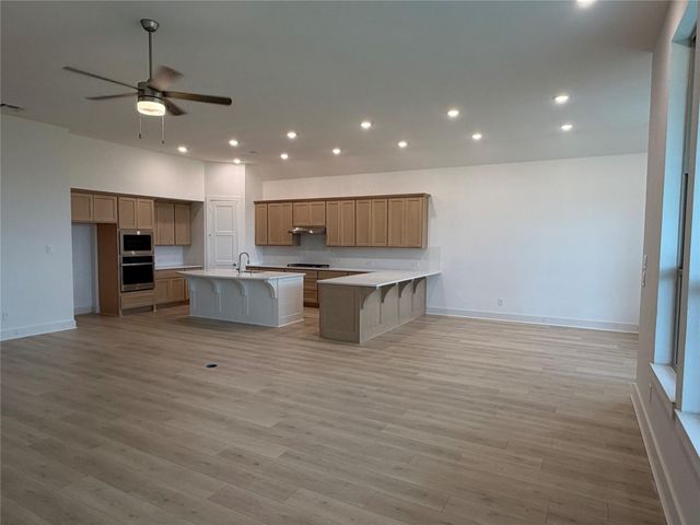 12242 Valencia Boulevard, Mont Belvieu, TX 77523
