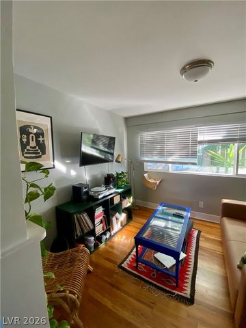 225 South 10th Street 4, Las Vegas, NV 89101