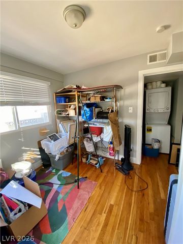 225 South 10th Street 4, Las Vegas, NV 89101