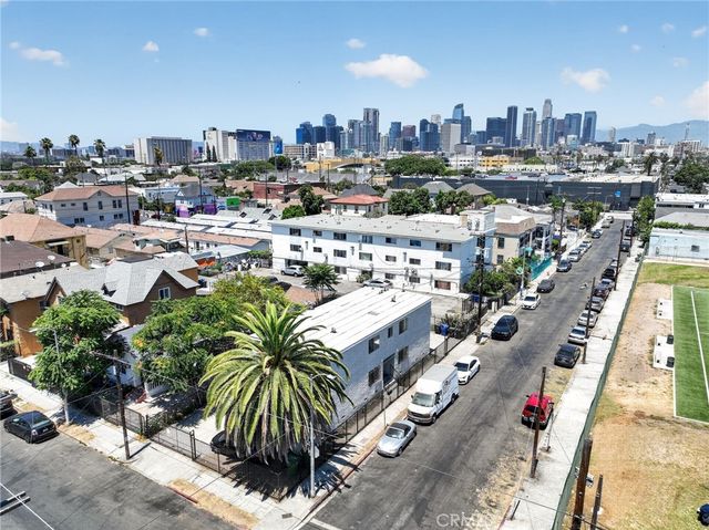 427 E 25th Street, Los Angeles, CA 90011