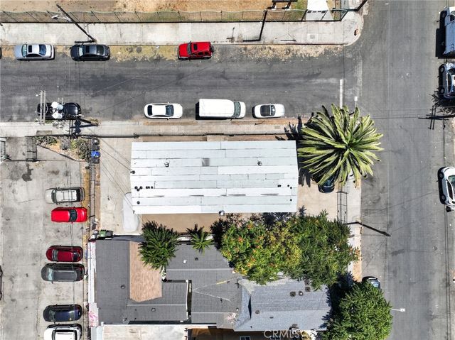 427 E 25th Street, Los Angeles, CA 90011