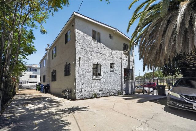 427 E 25th Street, Los Angeles, CA 90011