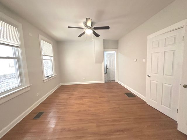 731 W 16th Street 1, Chicago, IL 60616