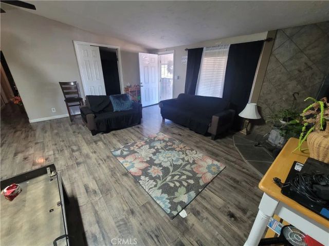 11106 Baldy Mesa Road, Victorville, CA 92392