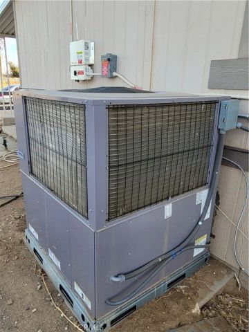 11106 Baldy Mesa Road, Victorville, CA 92392