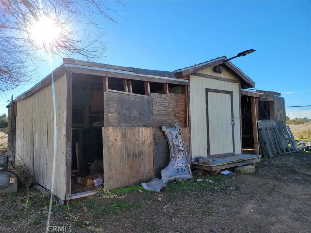 11106 Baldy Mesa Road, Victorville, CA 92392