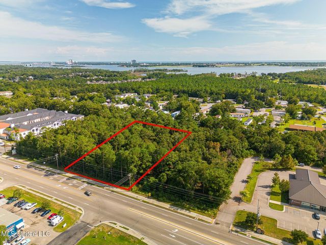 Popps Ferry Road, Biloxi, MS 39532